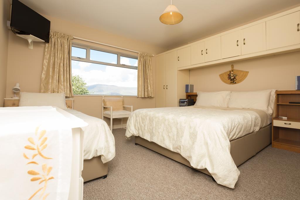 Fern Rock Bed And Breakfast Dromin Bagian luar foto